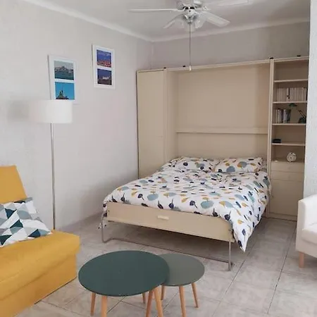 Apartment : La Petite Maison *