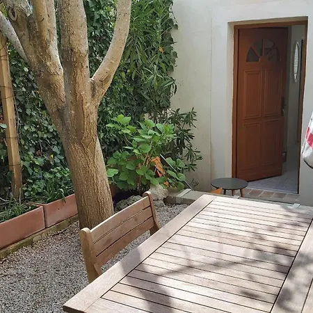 Apartment : La Petite Maison