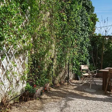 : La Petite Maison Le Rove